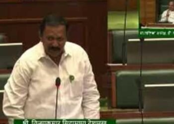 Maharashtra Assembly : सोलापूर कचरामुक्त कधी होणार? आमदार विजयकुमार देशमुखांनी केला विधानसभेत थेट सवाल!