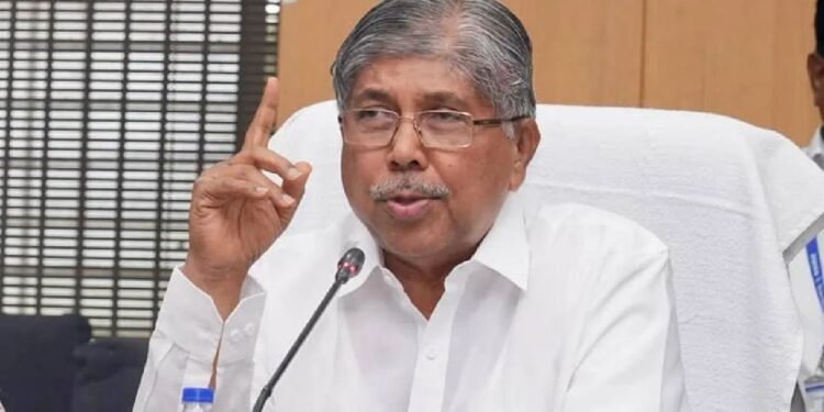 मोठी बातमी : चुकीला माफी नाही! बी.एड. महाविद्यालयांवर नियम मोडणाऱ्यावर कारवाई : उच्च व तंत्रशिक्षण मंत्री चंद्रकांत पाटील