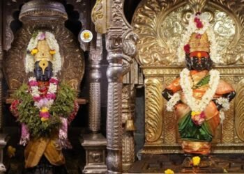 श्री विठ्ठल रूक्मिणी मंदिरास आषाढी यात्रेत १० कोटी ८४ लाखाचे दान;सोन्या चांदीचे दागिने अर्पण : गहिनीनाथ महाराज औसेकर
