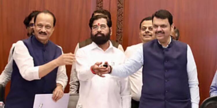 Cabinet Decision: गाव-खेड्यांचा चेहरामोहरा बदलणार; सरकारकडून ८ मोठे निर्णय जाहीर!