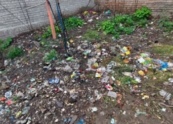 बदनापूरचा दुर्दशेचा आलेख उंचावतोय; कचऱ्याचे ढिगारे, गटारमिश्रित पाणी, नगरपंचायतीचा बेजबाबदार कारभार