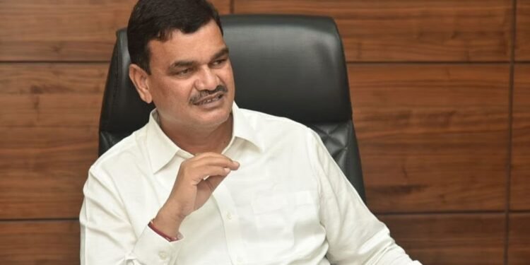 दत्ता मामा भरणे नवे कृषिमंत्री; म्हणाले, एका शेतकऱ्याच्या मुलाला कृषीखातं मिळणं ही मोठी जबाबदारी!