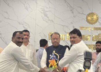 देवगावच्या संत सेवा नगर तांड्याला गावठाण विस्ताराची गरज; महसूल मंत्री चंद्रकांत बावनकुळे यांच्याकडे मागणी