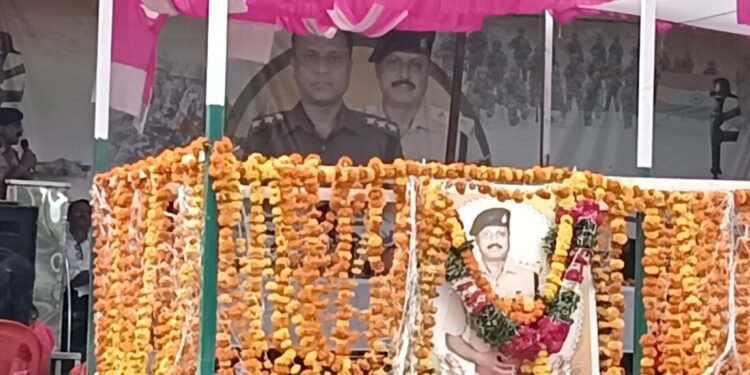 शहीद सुधाकर शिंदे यांचे स्वप्न विद्यार्थ्यांनी साकार करावे : असिस्टंट कमांडंट प्रविण नारंजे