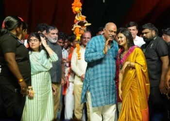 शेतकऱ्यावरील दुर्दैवी घटनानंतर ही भाजपच्यावतीने दहीहंडी उत्साहात!