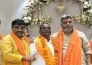 शिवसेना शिंदे गटात पंडित गजभारे यांचा पक्षप्रवेश