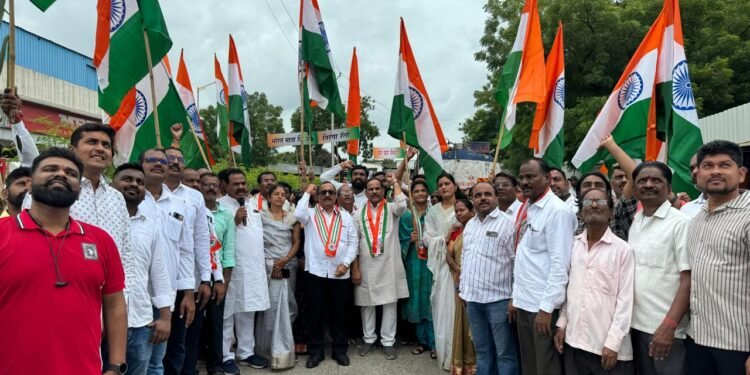 छत्रपती संभाजीनगर : हर घर तिरंगा अभियानाअंतर्गत भाजपाकडून तिरंगा रॅली!  