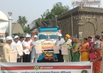 राष्ट्रीय जलसाक्षरता दिंडीचा श्री सिद्धेश्वर मंदिरातून शुभारंभ