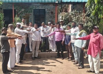 जागतिक वन दिना निमित्त वृक्षारोपण व अग्नीमुक्तची शपथ 