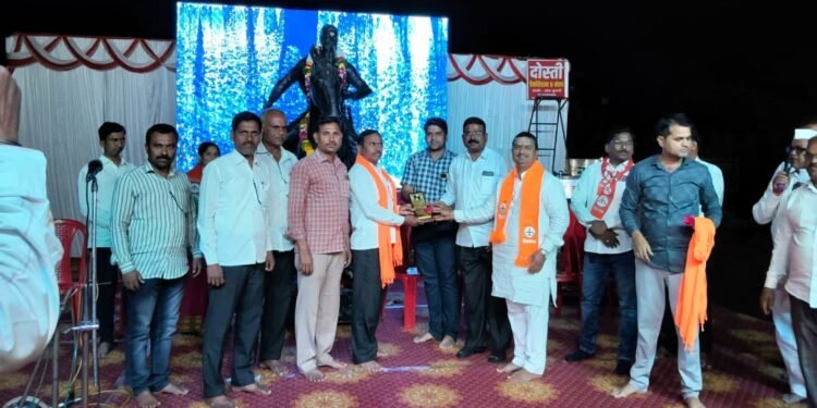 केमच्या आश्रमशालेला आदर्श आश्रमशाळा पुरस्कार