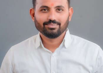 रेल्वे ब्लास्टिंगमुळे घरांना तडे; तात्काळ थांबवण्याचे निर्देश