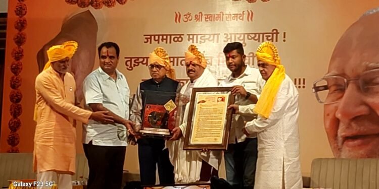 कलशेट्टी यांच्या हस्ते सत्कार माझे परमभाग्य; अहंकारमुक्त हा पुरस्कार मी स्विकारते –  महेश इंगळे