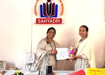 डॉ.सुनयना माळी बेस्ट रिव्हिव्हर म्हणून सन्मानित