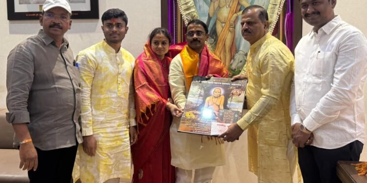 श्री.वटवृक्ष स्वामी महाराज मंदिरातील नियोजनबद्ध दर्शन व्यवस्थेमुळे भाविकांना सुलभ स्वामी दर्शनाचा लाभ – आमदार प्रशांत ठाकूर