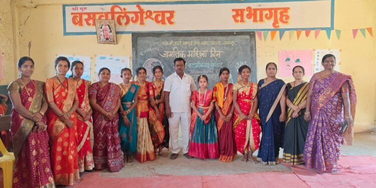 प्रचंडे प्रशालेत महिला दिनानिमित्त विविध कार्यक्रम उत्साहात संपन्न