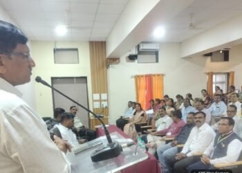 समाजातील संवेदनशीलता हरवत चालली आहे  – जयकुमार शितोळे