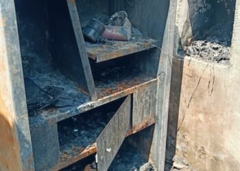 नाझरे येथे शॉर्टसर्किटने घराला आग, ४० लाखाचे नुकसान