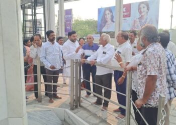 कीर्तीस्तंभ परिसरात प्रकाश, सुरक्षा व स्वच्छतेसाठी उपाययोजना करा 