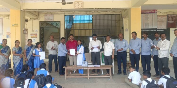 श्री शंकरलिंग प्रशालेत टाटा बिल्डिंग इंडिया तर्फे शालेय निबंध स्पर्धा संपन्न