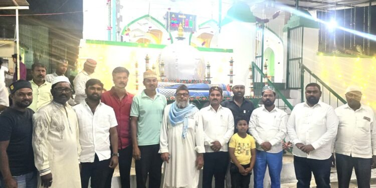 आ. उत्तमराव जानकर यांच्याकडून वेळापूर येथे रोजा इफ्तारचे आयोजन  !