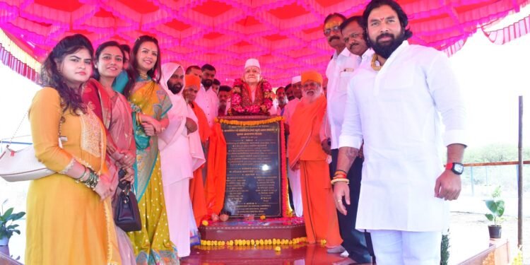 कल्याणराव-बाळासाहेबांचं पुण्यस्मरणदीन सर्वांसाठी एक  प्रेरणादायी प्रवास – बसवलिंग महास्वामीजी