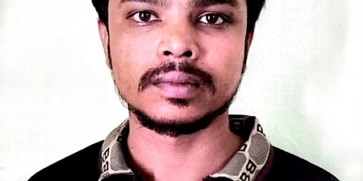 छोटया सोलापूर जिल्हयातून ०२ वर्षाकरीता तडीपार