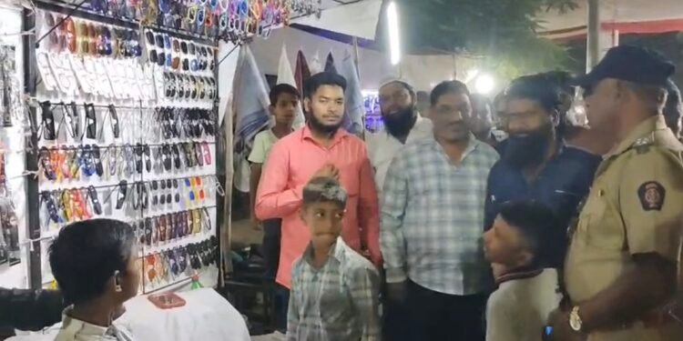 नई जिंदगी भागात अमिना बजारचे उद्घाटन