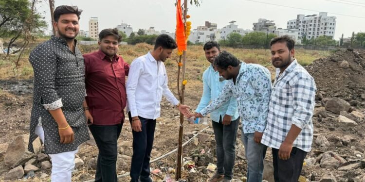 नूतन वर्षाचे स्वागत म्हणून प्रत्येक नागरिकाने किमान १ कडुलिंबाचे झाड लावूया