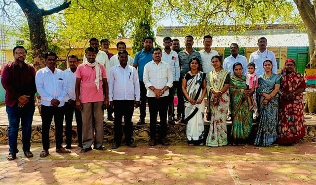 शाळा व्यवस्थापन समितीच्या अध्यक्ष व उपाध्यक्ष पदाच्या निवडी बिनविरोध 