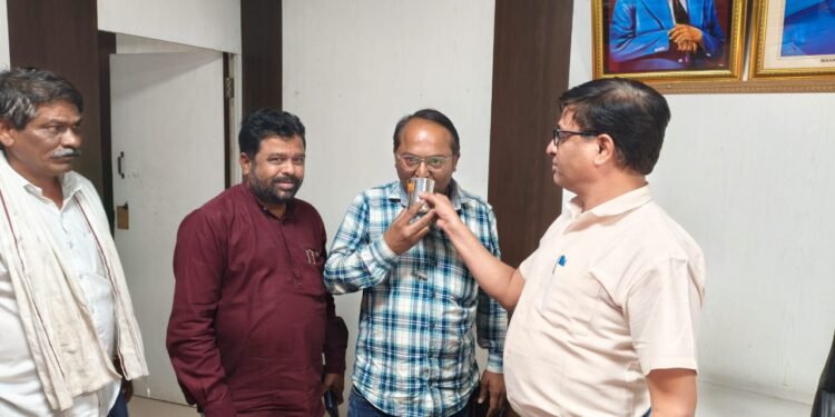 खोटी कागदपत्रे सादर करून शासनाची फसवणूक